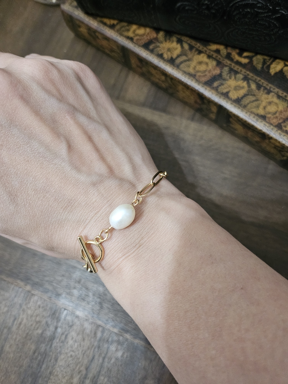Cultured Fresh Water Pearl Bracelet - Picture 5 of 5